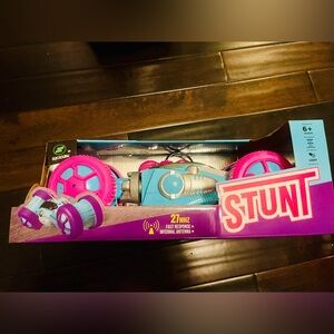 Stunt Car - Blue and Pink